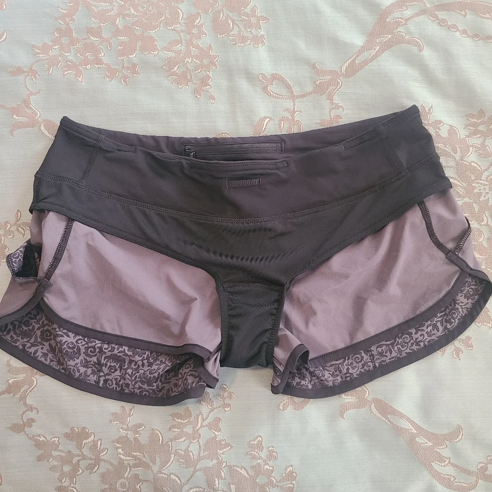 Lululemon Speed Short 2.5